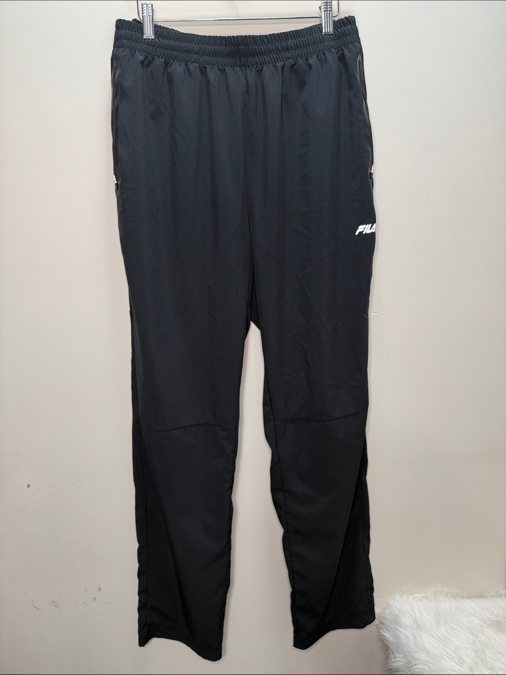 Fila Men's Black Zip-Track Joggers Inseam 32 , L40